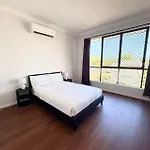 310A Maple House - Ensuite Room In Coopers Plains