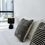 Apartment Modern 2br With River View & Free Parking! Brisbane
