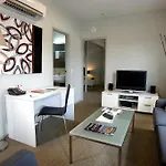Quest Spring Hill Business Apartments