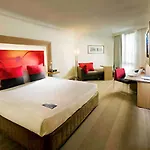Hotel Amora