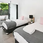 L25B 3Br Red Hill - Uptown Apartments