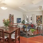 Macarthur Chambers Apartment