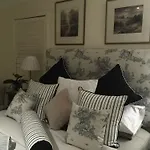 Scobie\'S Boutique Bed & Breakfast