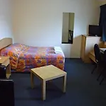 Kangaroo Motel