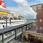 Promenade Hamilton Aparthotel