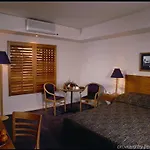 Kingsley Motel 4*
