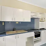 Toowong & Aparthotel 3*