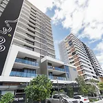 Airtrip Apartments At Woolloongabba