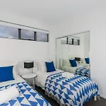 Oxford Steps - Executive 2Br Bulimba Apartment Across From The Park On Oxford St