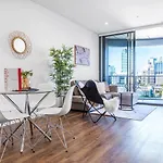 Lucid Apartment South Brisbane
