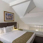 Toowong & Aparthotel