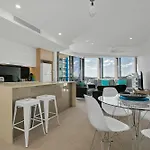 Infinity Roof Top Pool City Apartment