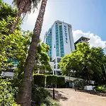 Amora 5* Brisbane