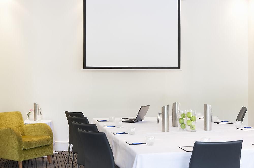 Aparthotel The Sebel Quay West 5*