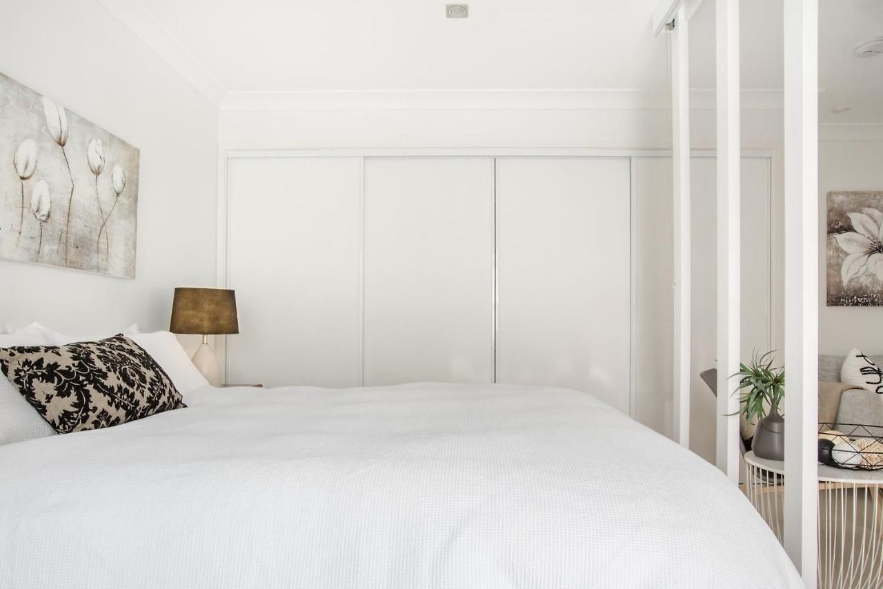 Immaculate Close To And Airport * Brisbane