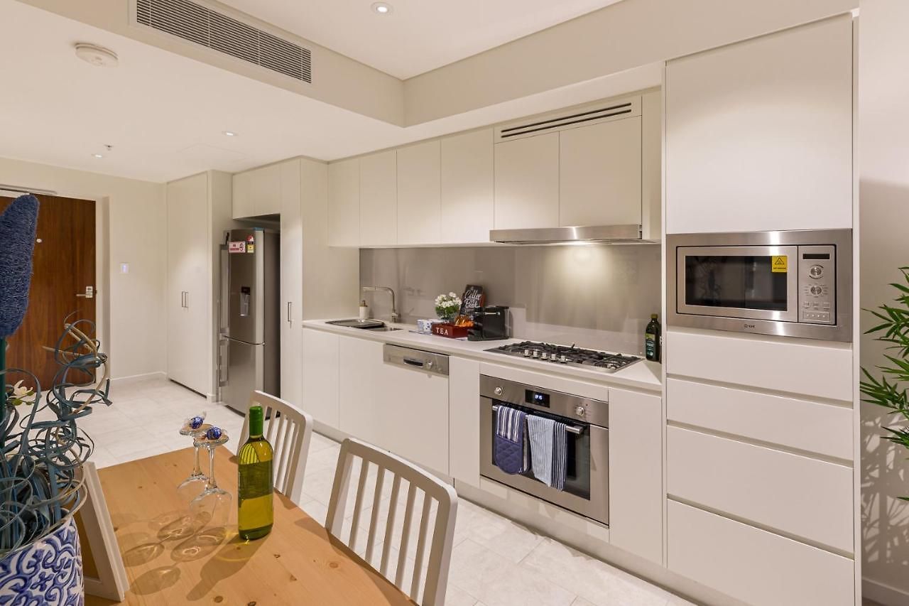 Apartment Hamptons Retreat On Level 77 In Skytower *