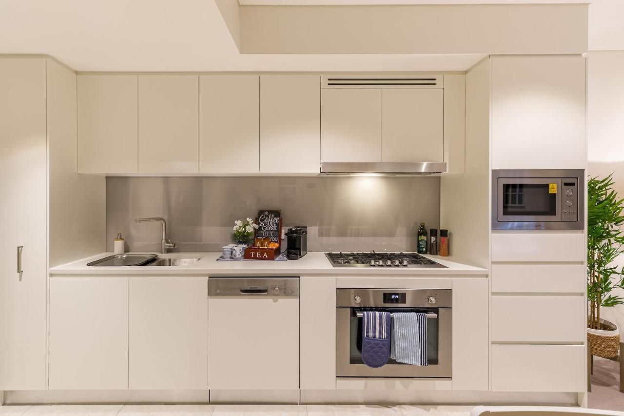 Apartment Hamptons Retreat On Level 77 In Skytower *