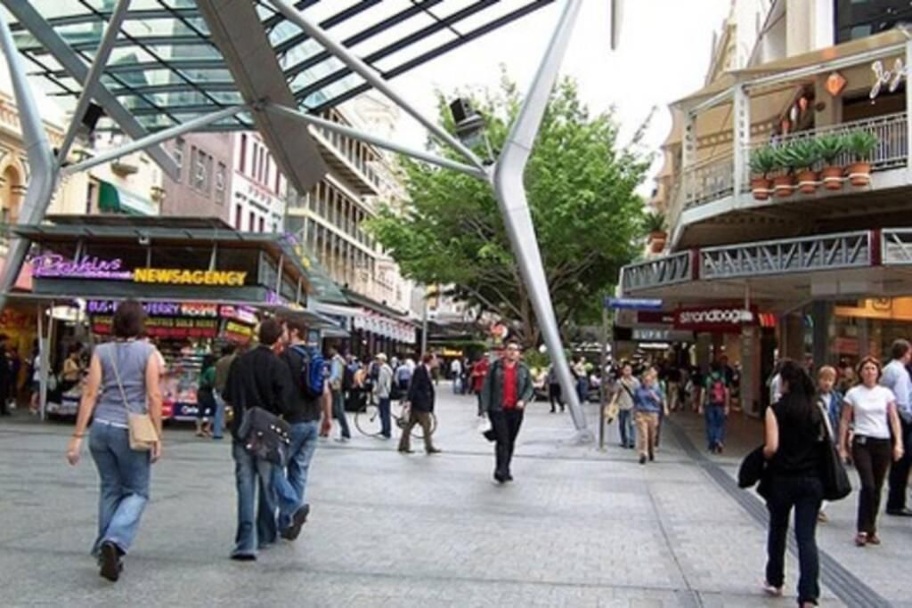 Lvl 57 Skytower Breathtaking Views Cbd Wifi Carpark By Stylish * Brisbane