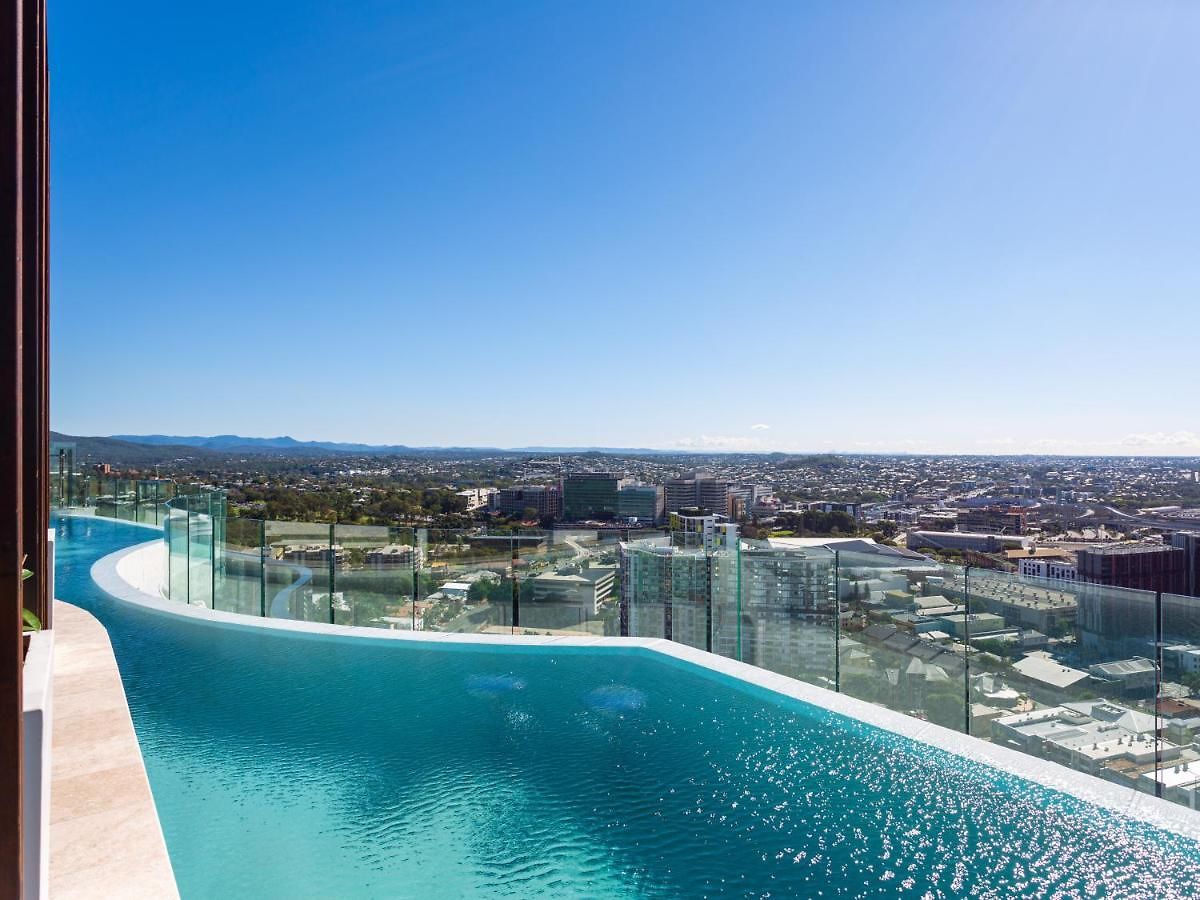 Fv By Serain Residences 3*
