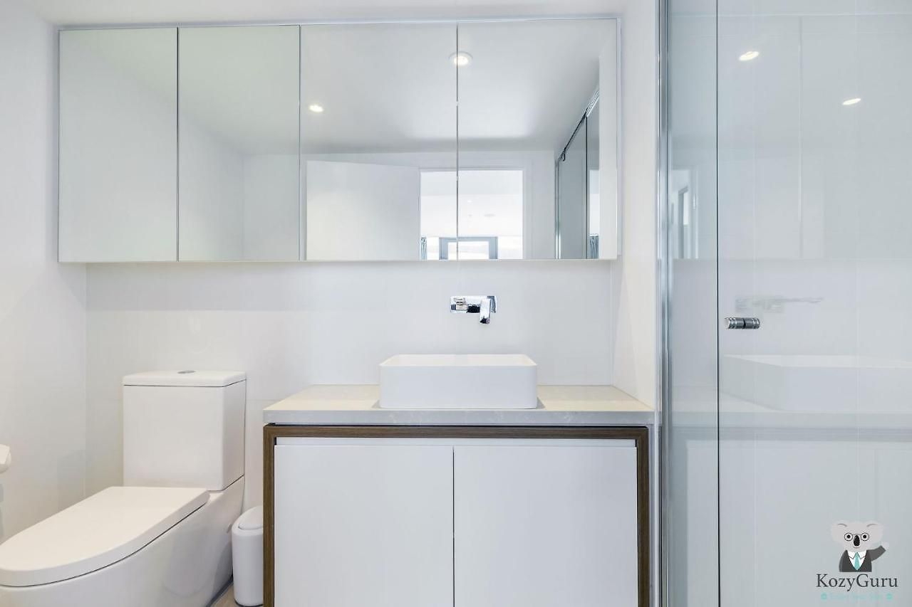 Kozyguru Fortitude Valley Style 2 Bed Free Parking Qfv211-1601 Apartment