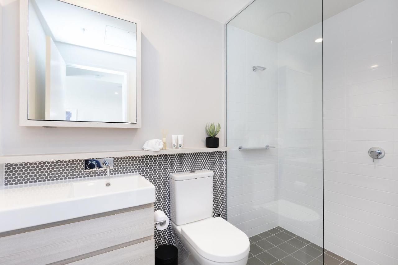 Kozyguru South Luxury River View 2 Bed + Free Parking Qsb038 * Brisbane
