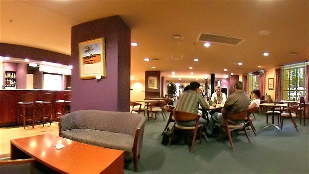 Aparthotel Adina Anzac Square 5*