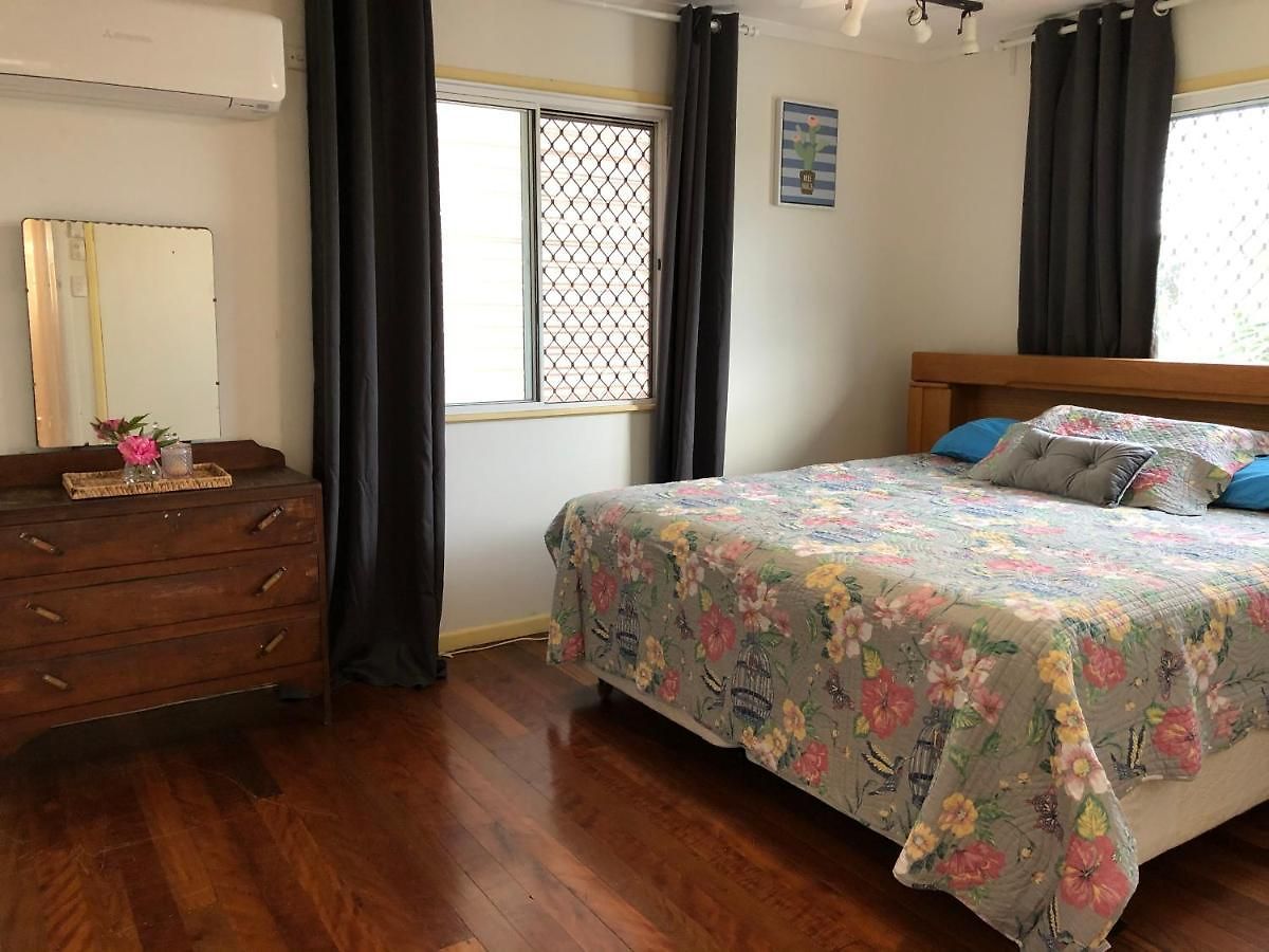 Boondall Deluxe * Brisbane