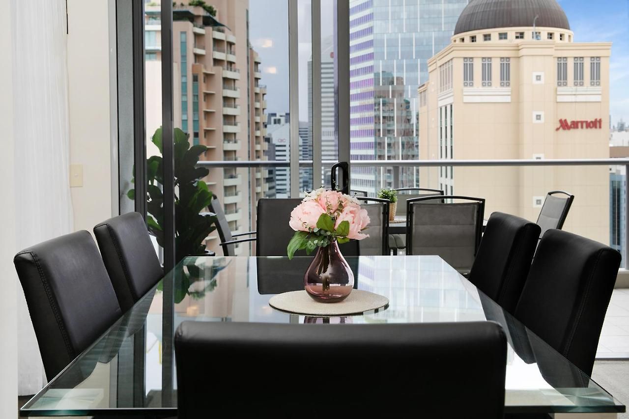 Amazing River View - 3 Bedroom - Cbd - Netflix - Fast Wifi - Carpark Apartment Brisbane
