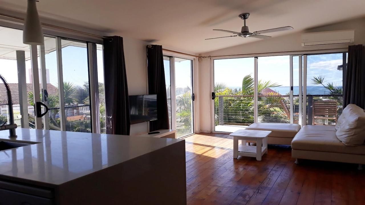 Maple - The House By The Bay Villa Brisbane