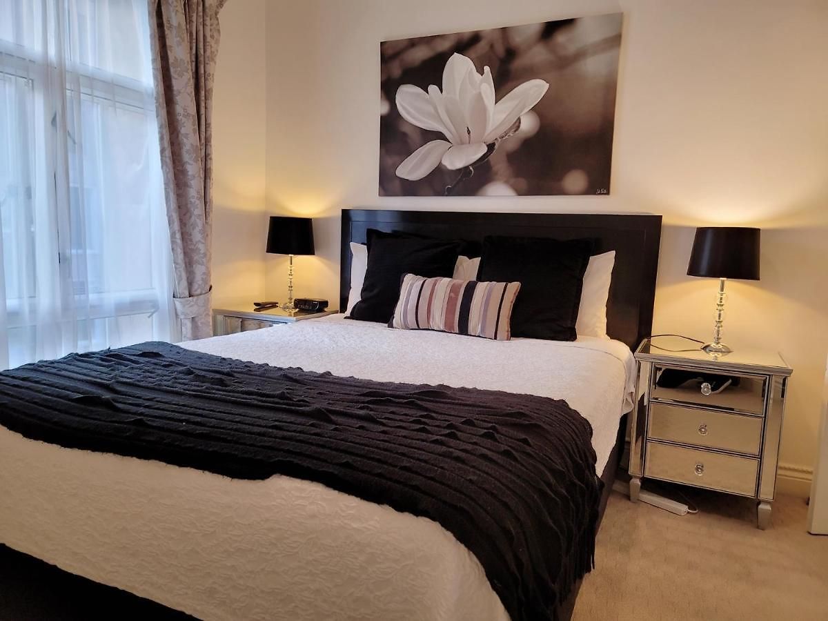 Macarthur Chambers 5*