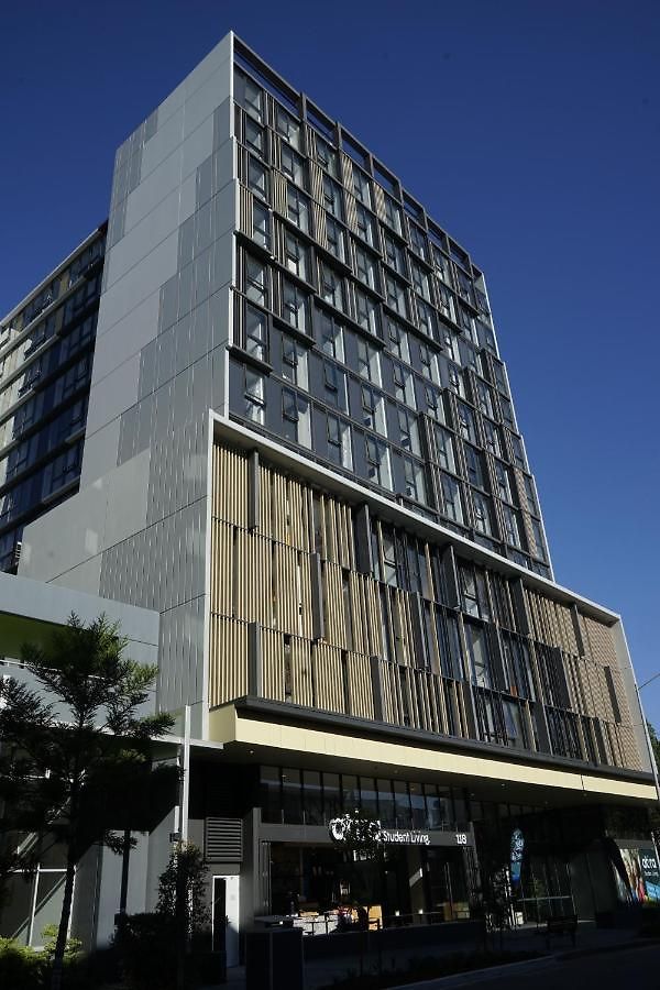 Apartment Scape Merivale, South Brisbane *