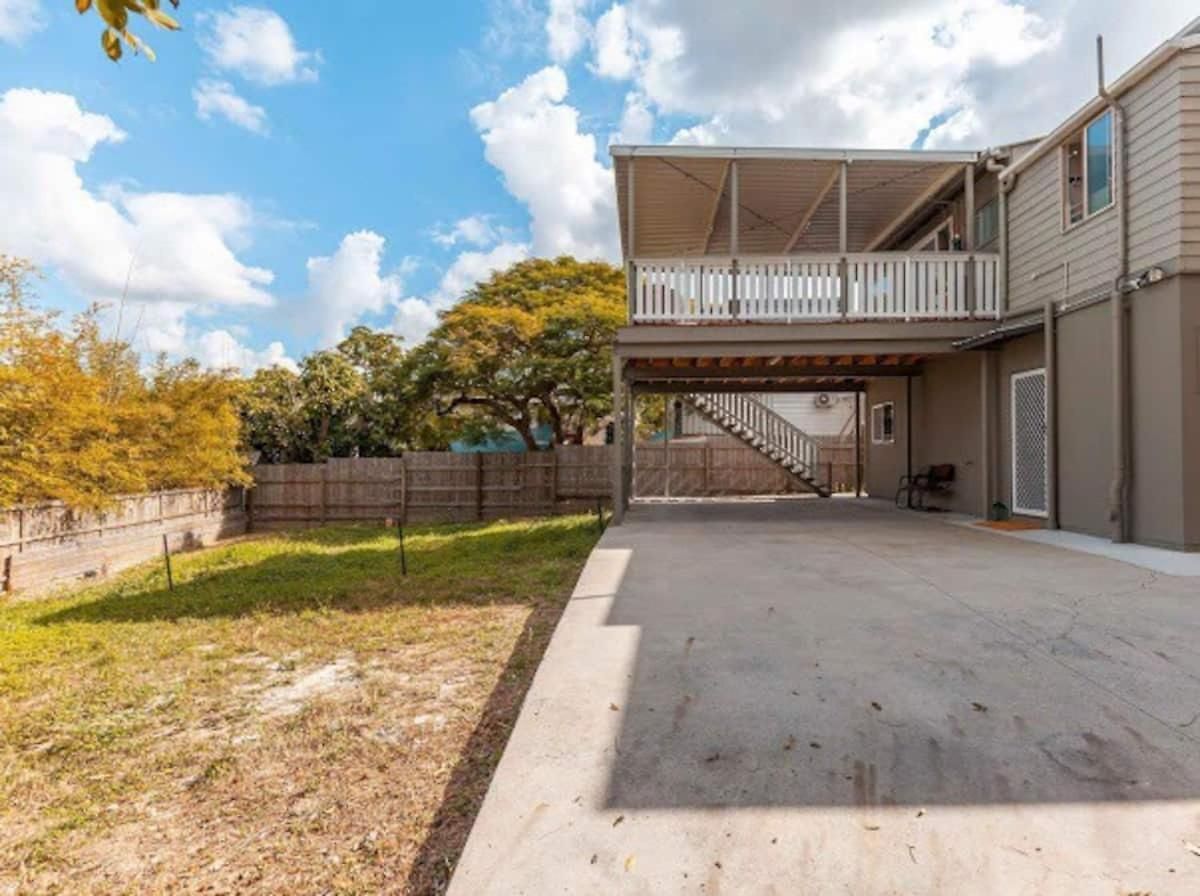 Guest house Newly Renovated Spacious Great Location L Ground Lvl