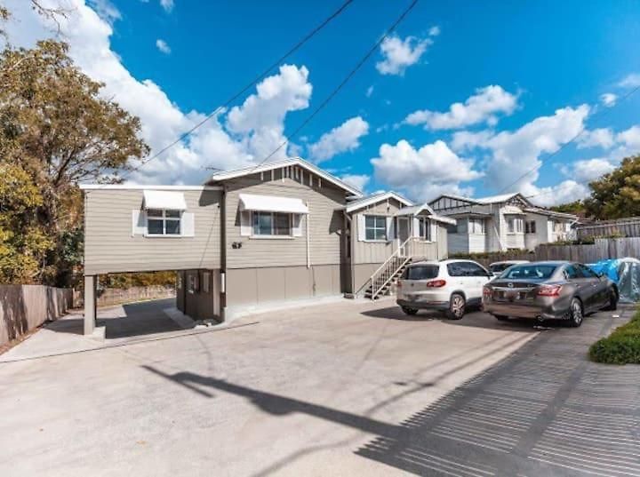 Newly Renovated Spacious Great Location L Ground Lvl *