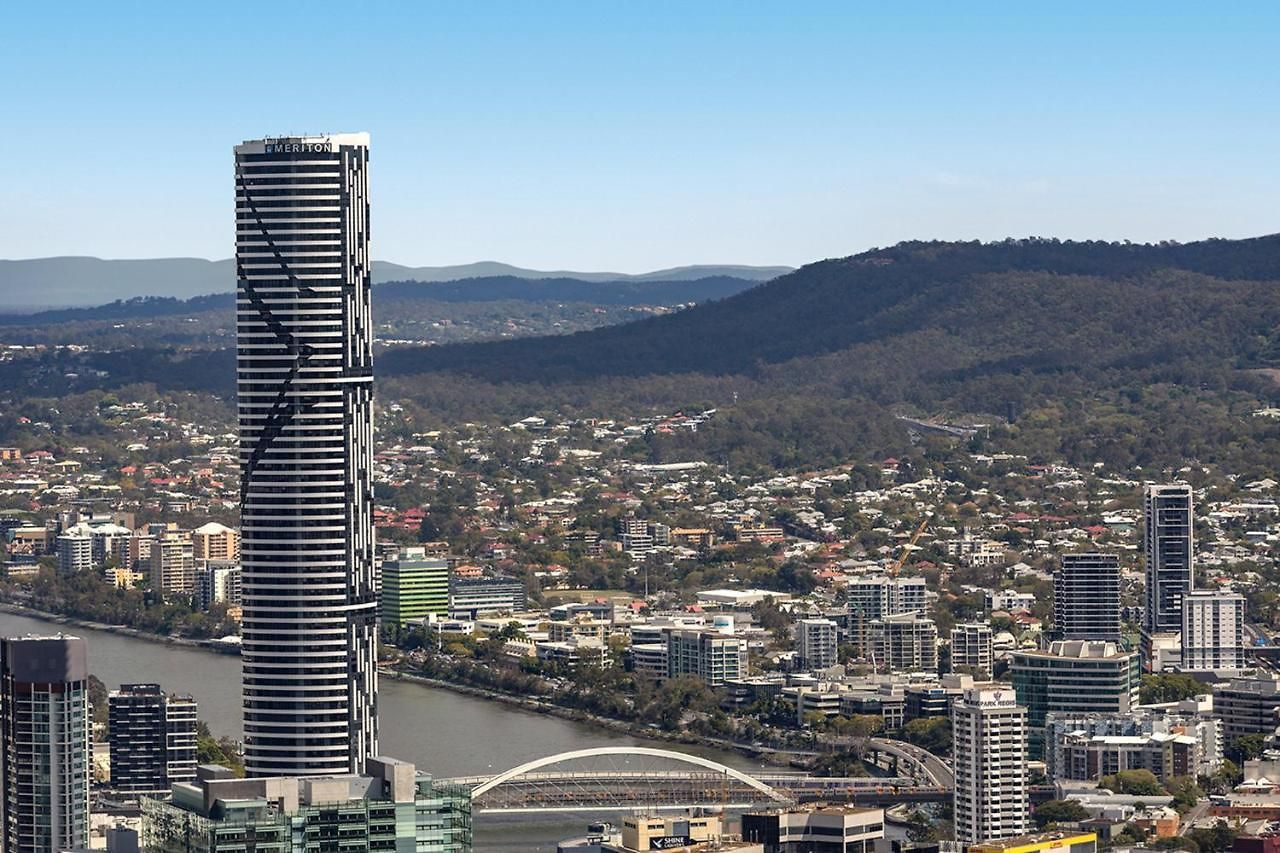 Meriton Herschel Street, 5* Brisbane