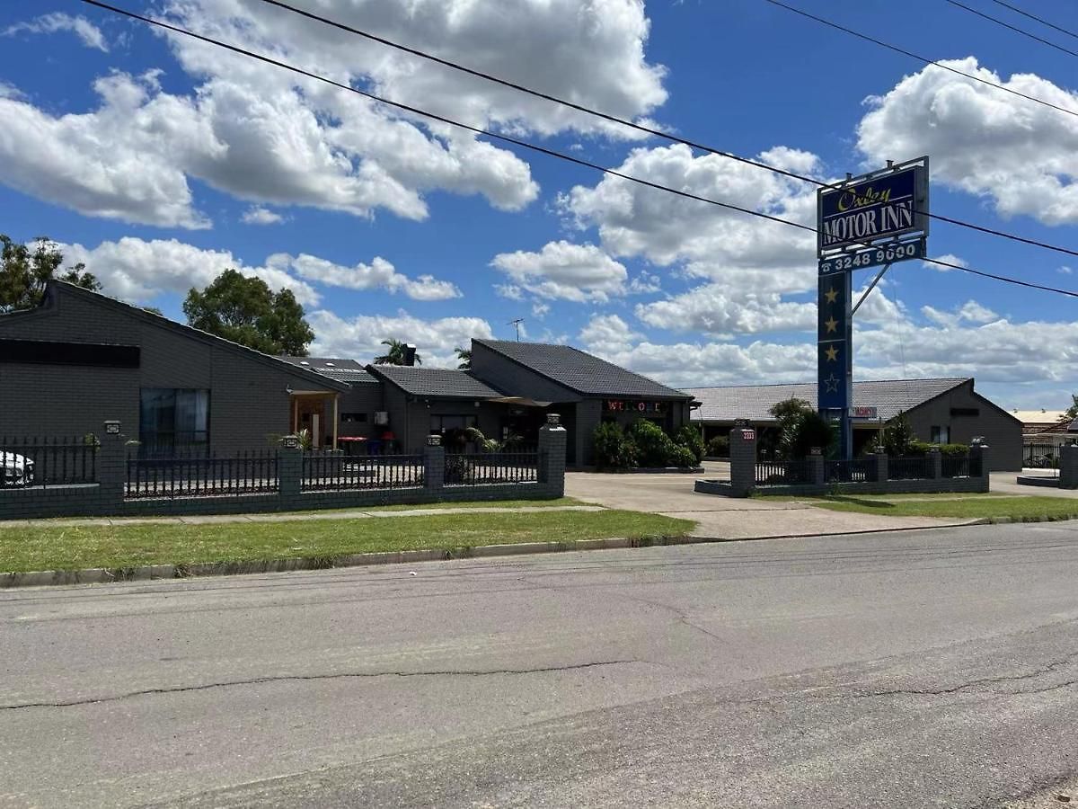 Motel Oxley Motor