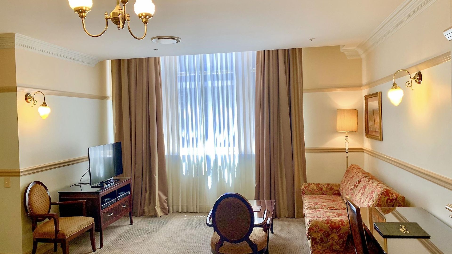 Hotel Royal 4*