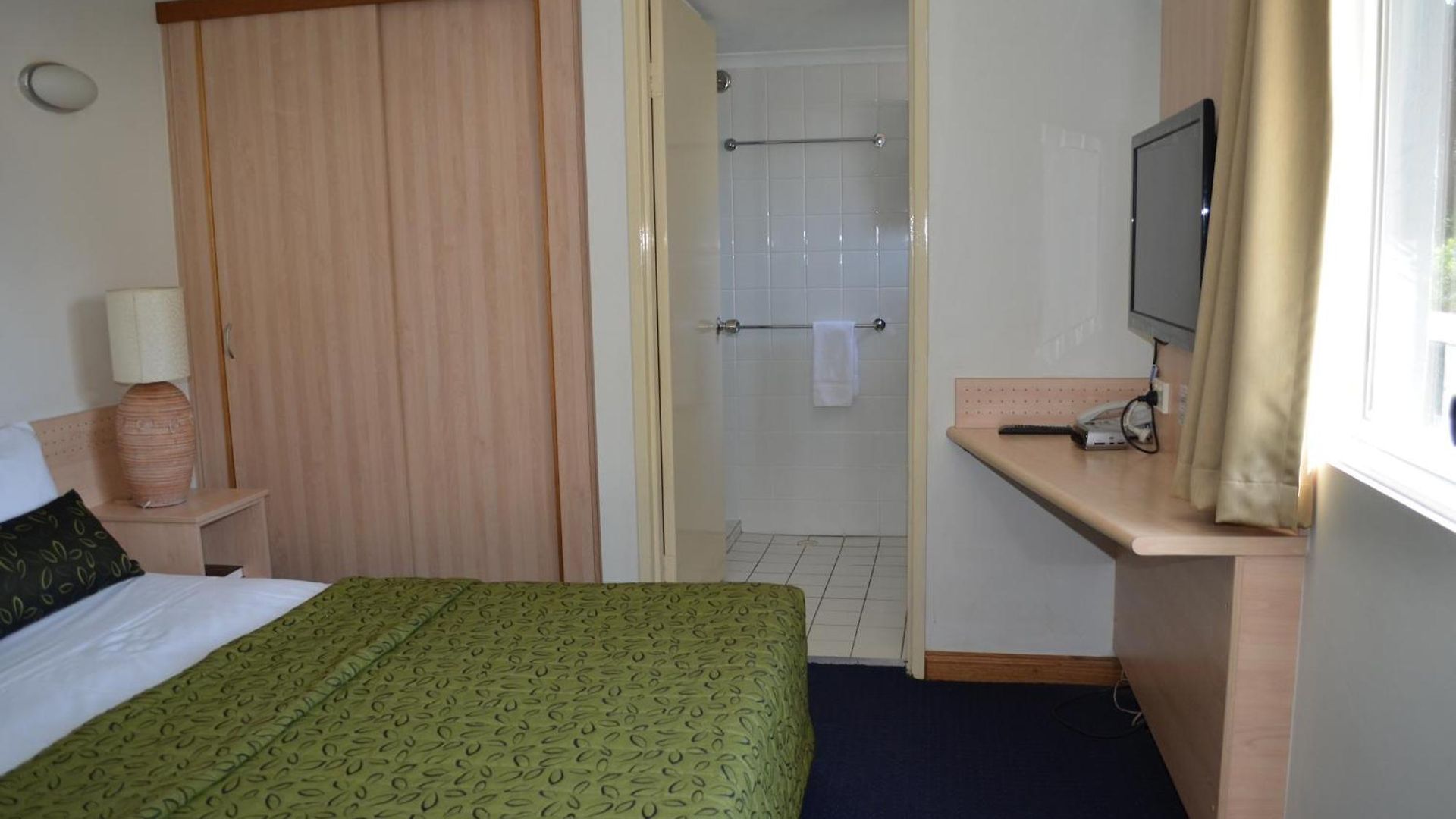 Motel Airport 4*