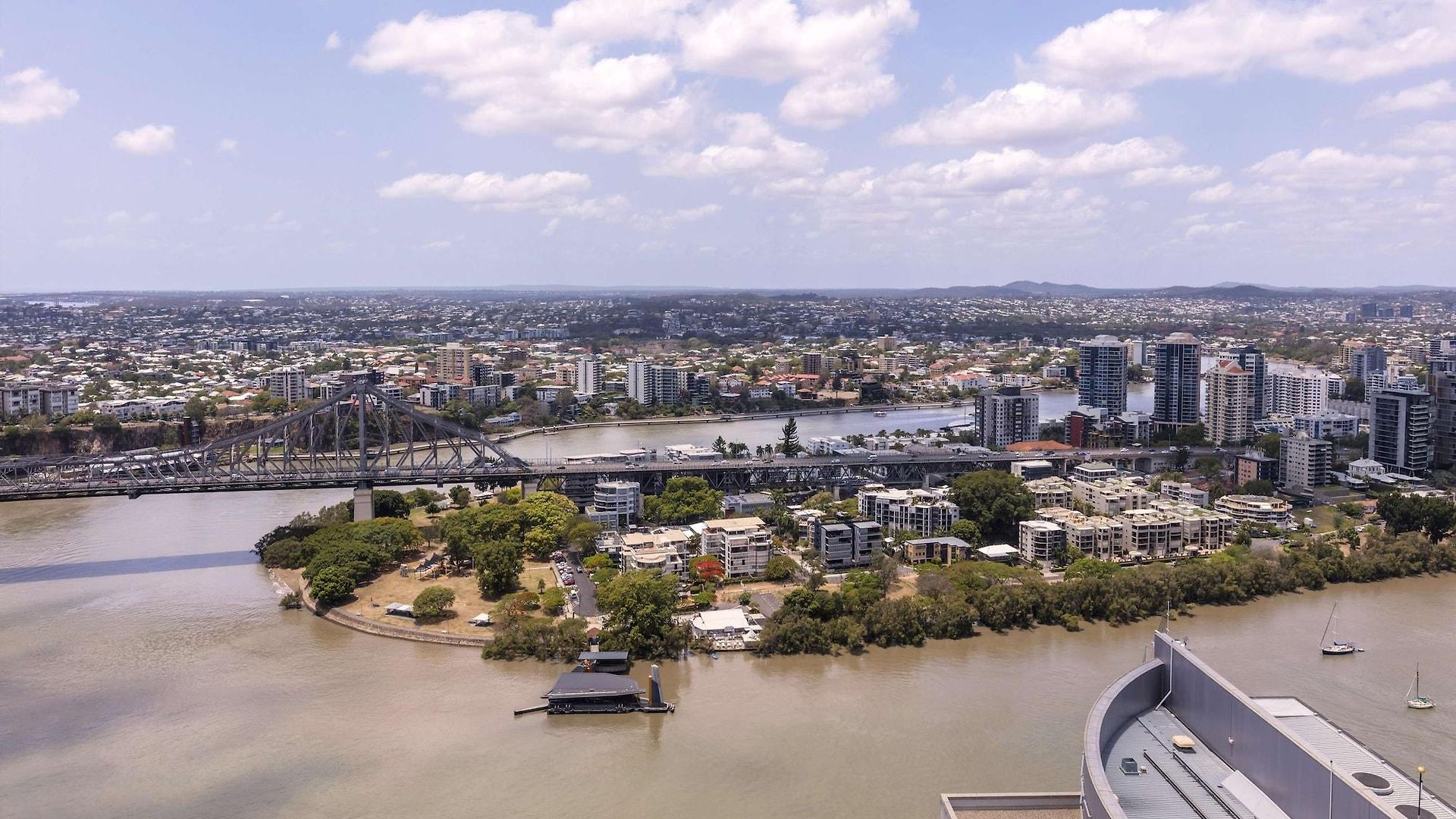 Oaks Aurora 4* Brisbane