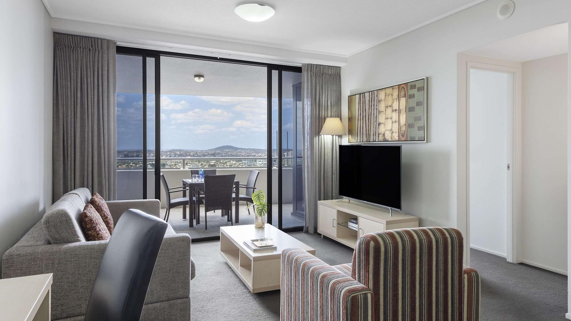 Aparthotel Oaks Aurora Brisbane