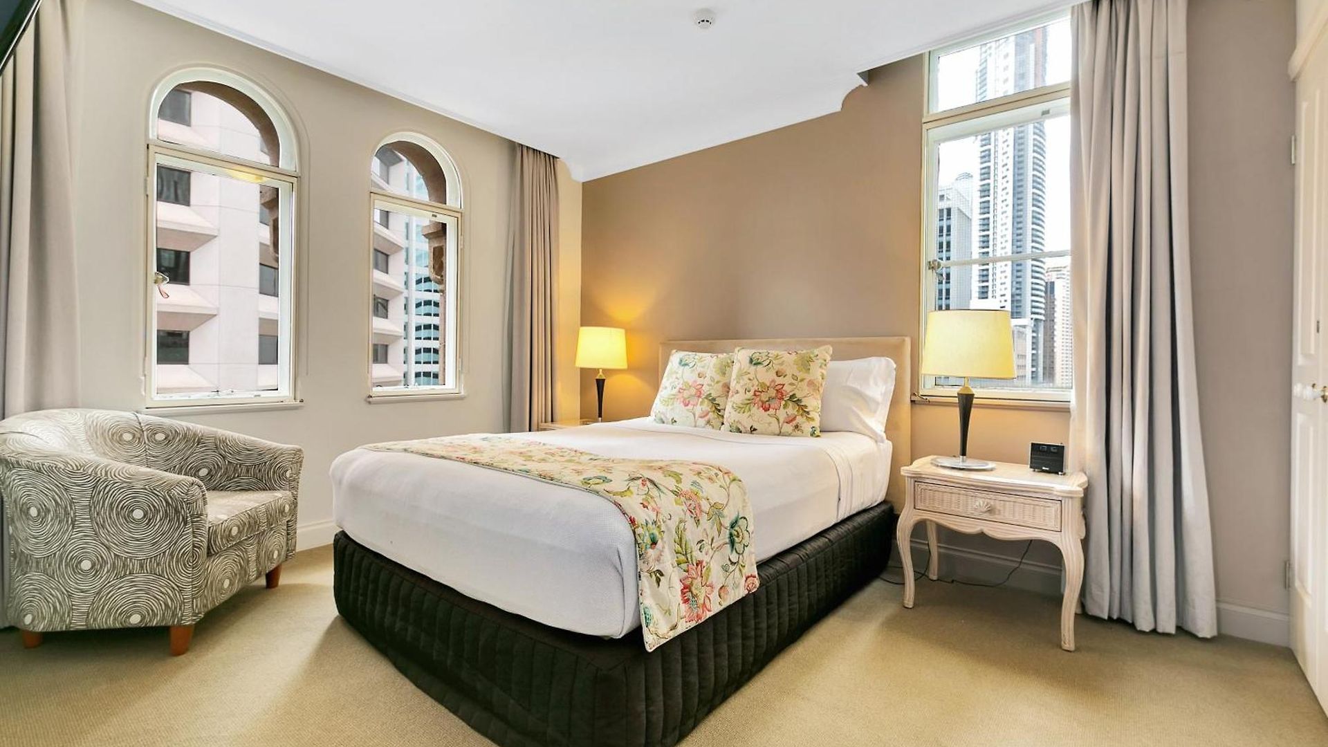 Aparthotel Manor 4*