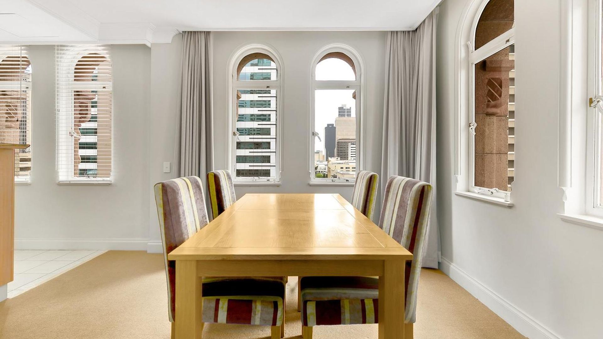 Manor 4* Brisbane