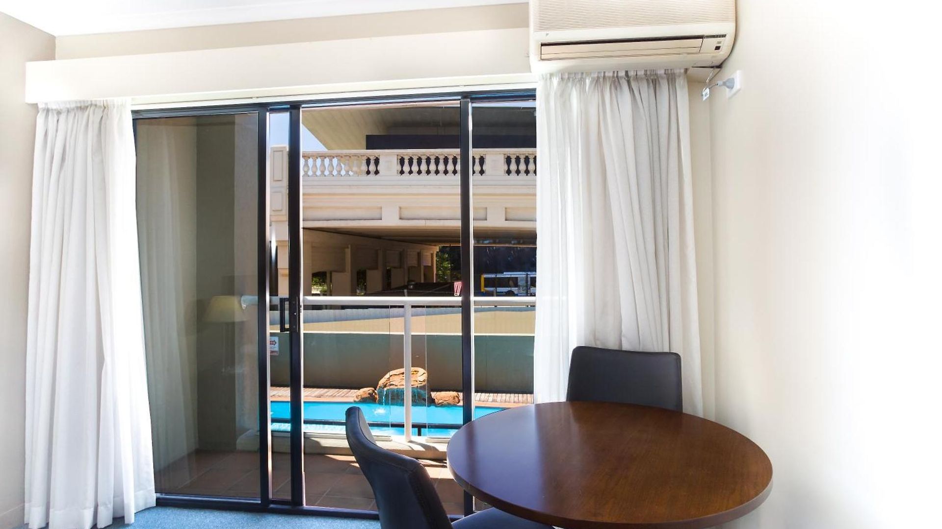 Riverside Southbank Hotel
