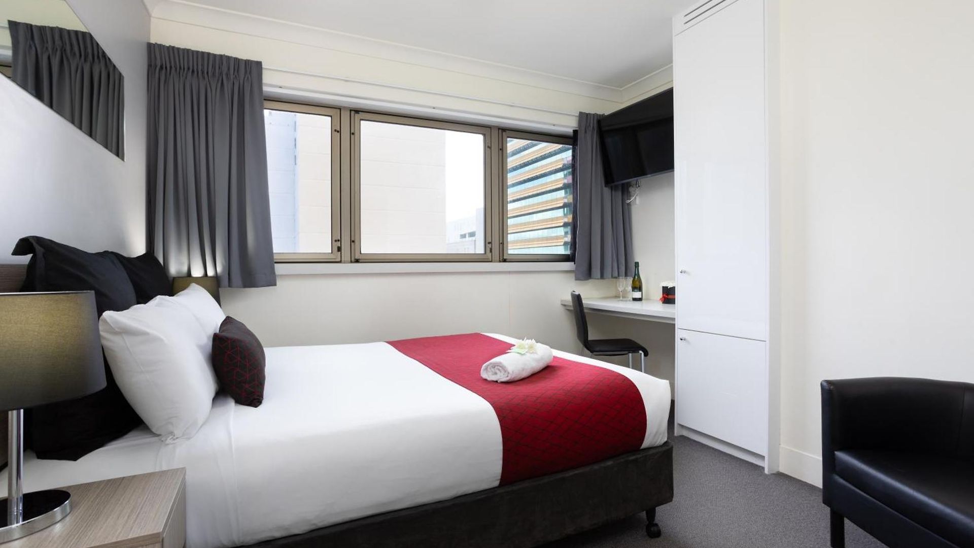 George Brisbane, Independent Collection By Evt Hotel Brisbane