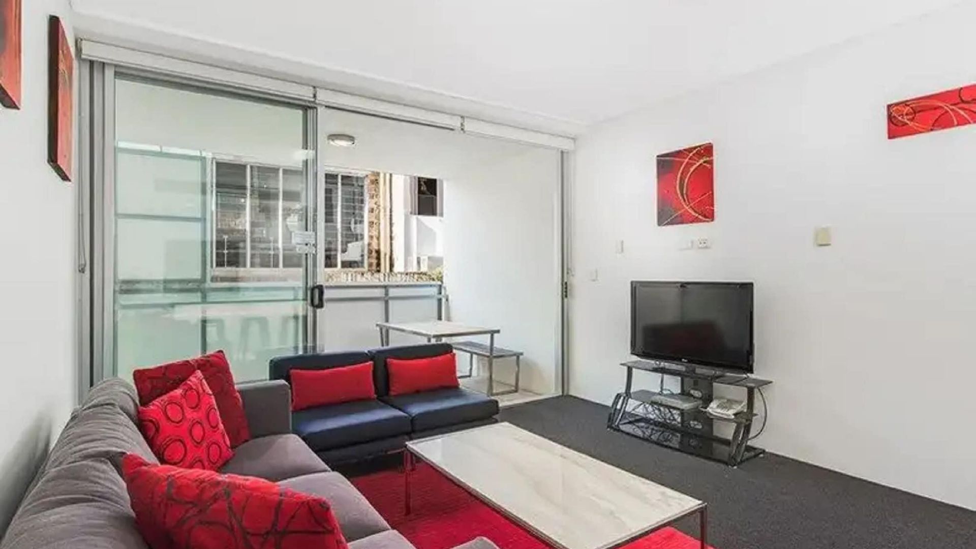 The Miro Aparthotel