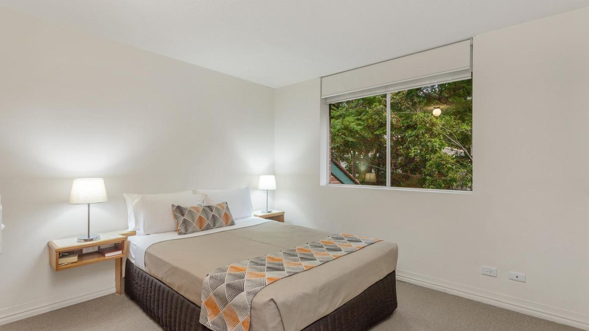 Airport International 4* Brisbane