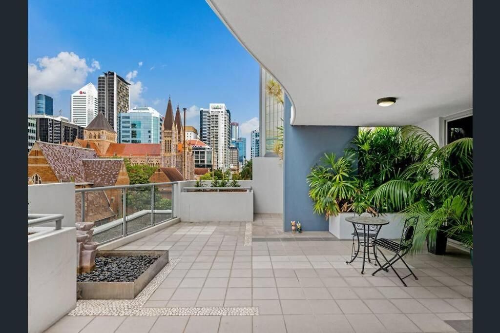 Pet Friendly St Johns 3 Bed 2 Bath 2 Carpark Cbd Apartment *