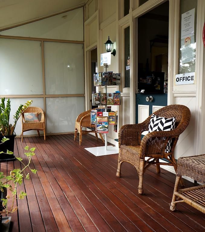 Ellie's Hostel *