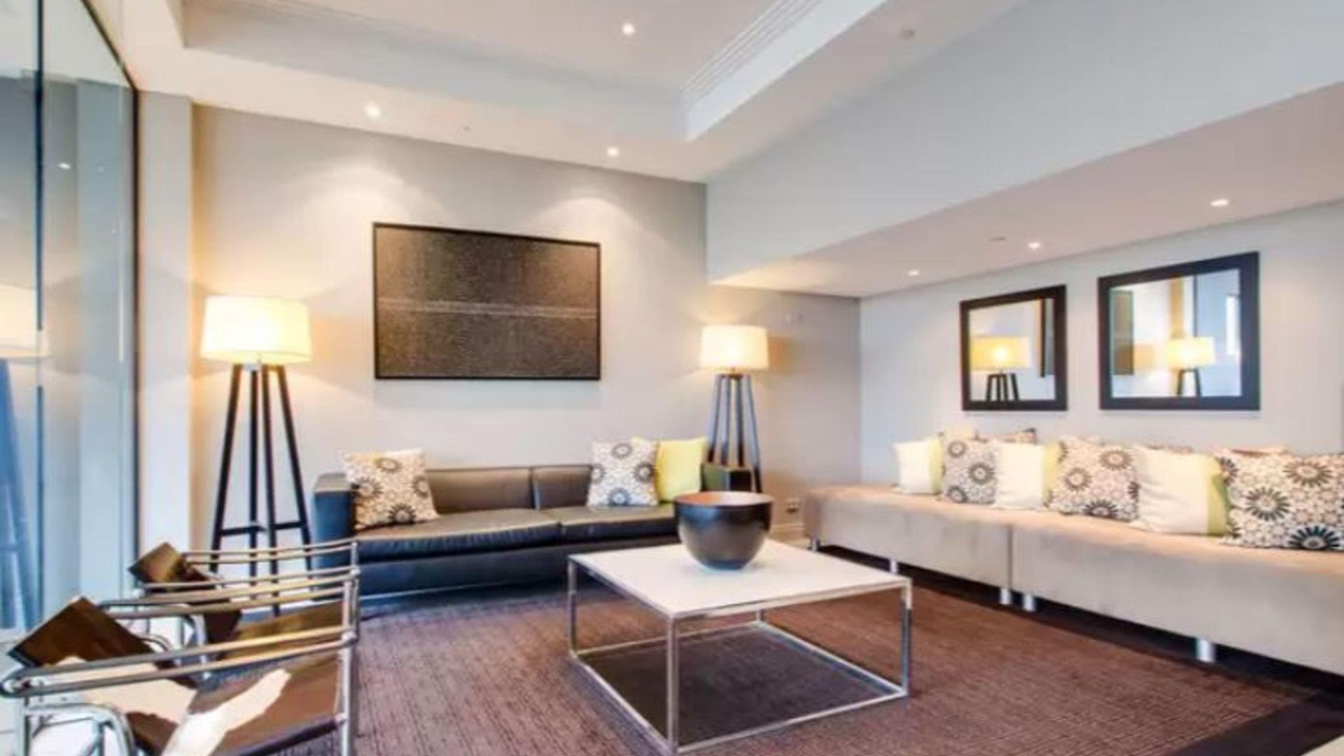 Aparthotel Adina