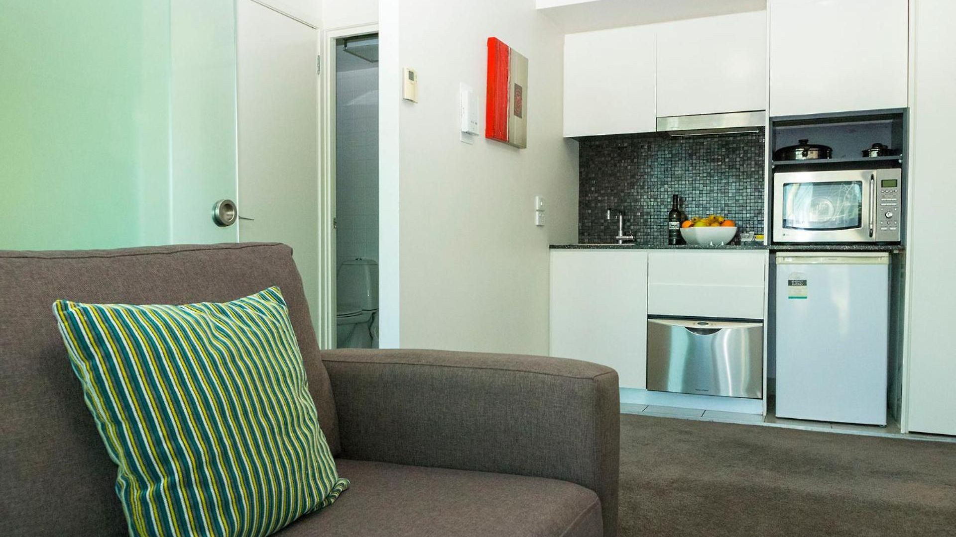 Evolution Aparthotel