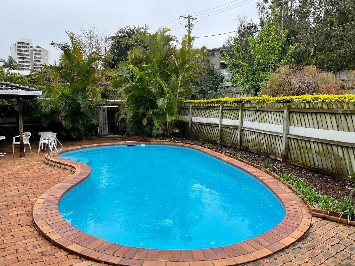 Hill Haven Hotel